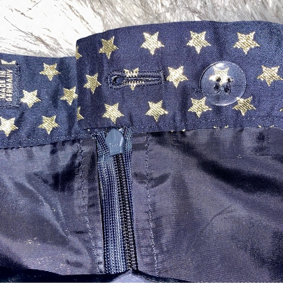 ESCADA Mini Skirt - Star Print - Picture 6 of 9